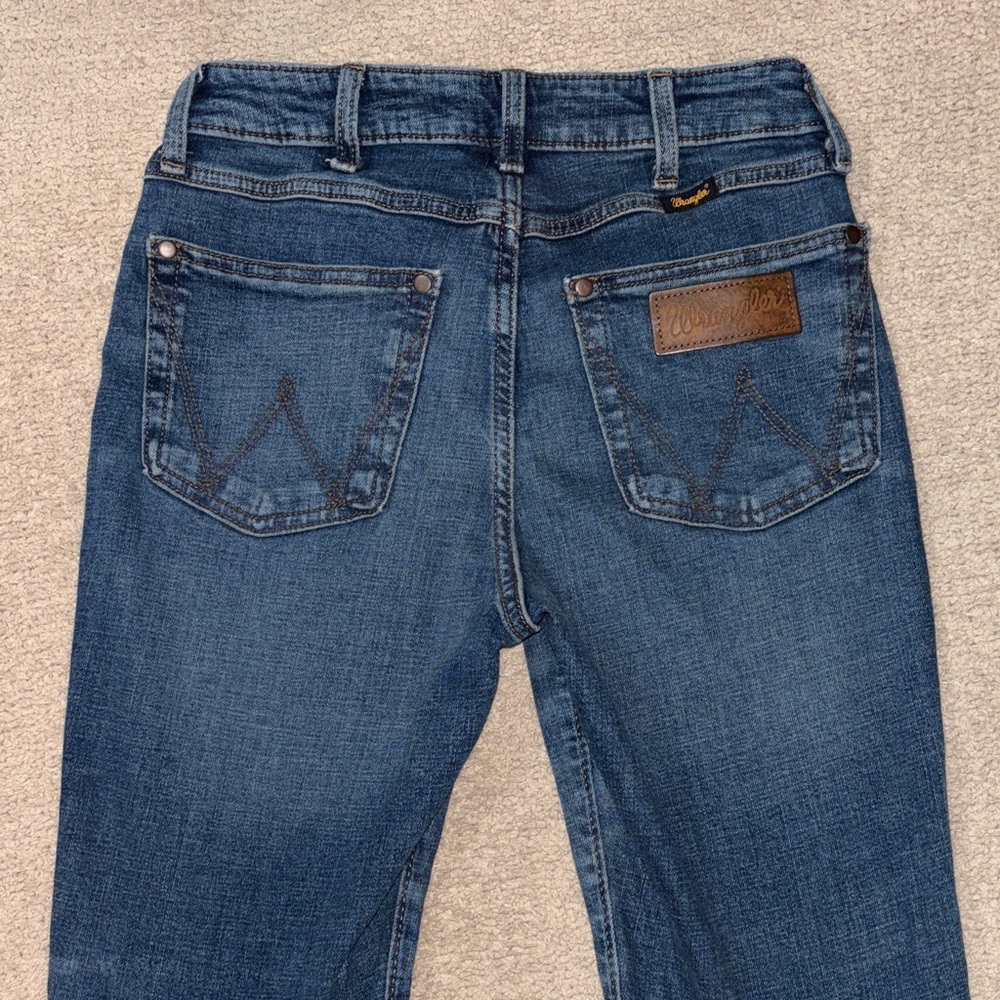Wrangler Women's Classic Blue Boot Cut Jeans